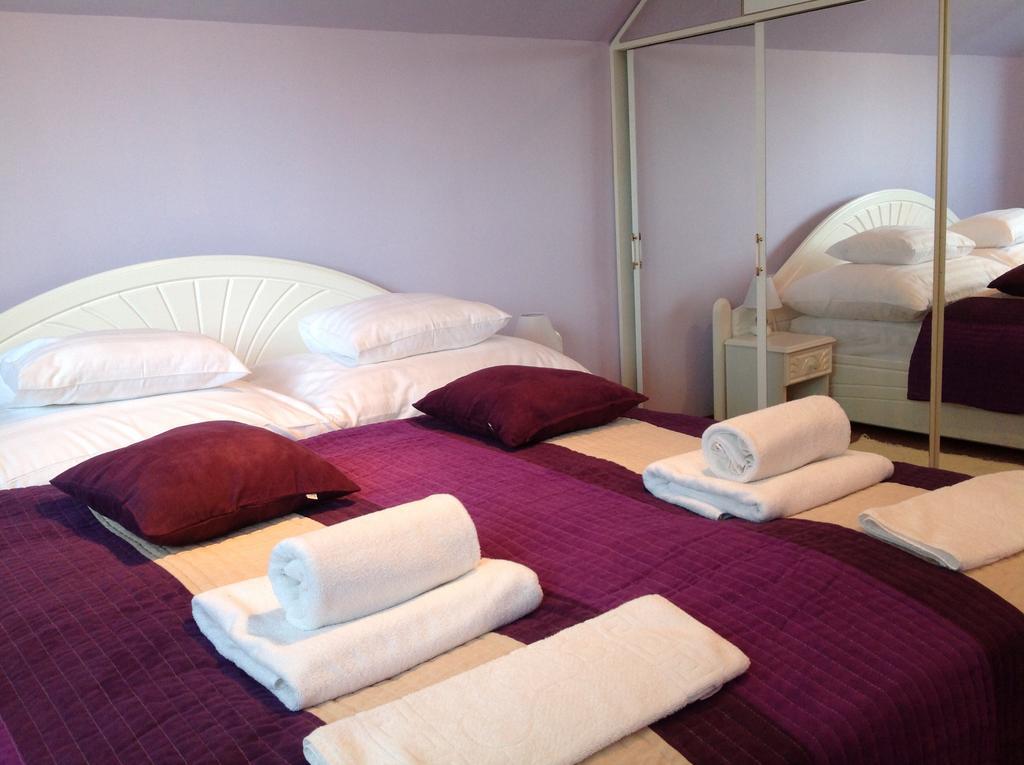 Hotel Attila Apartmanház Hévíz Habitación foto
