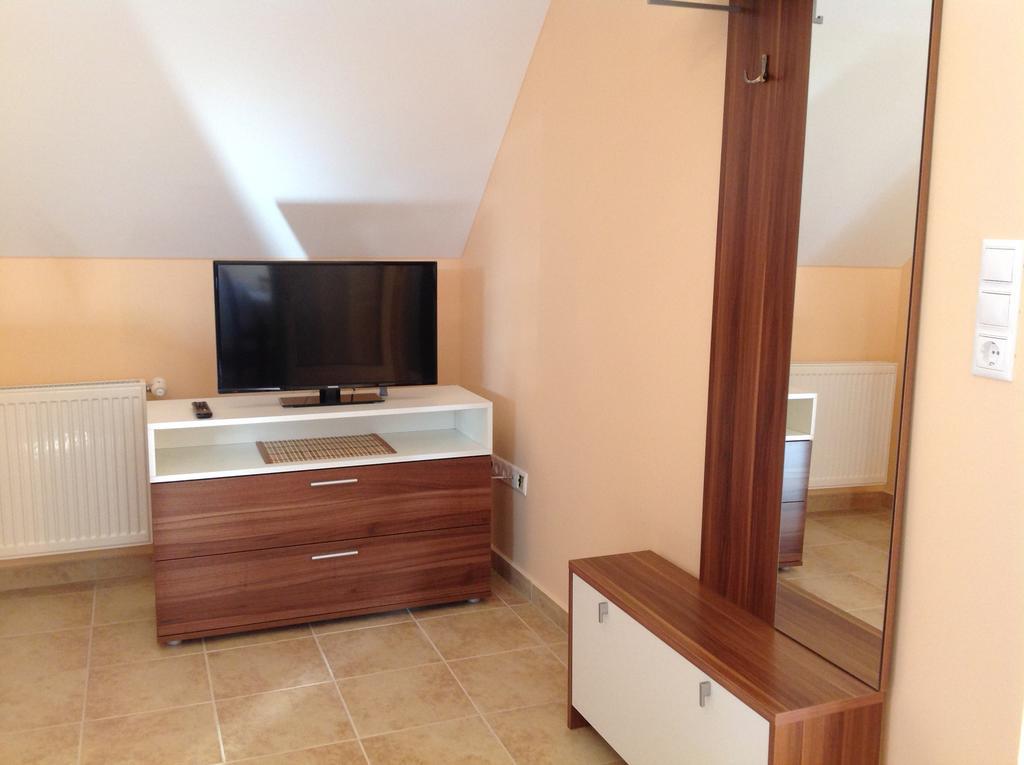 Hotel Attila Apartmanház Hévíz Habitación foto