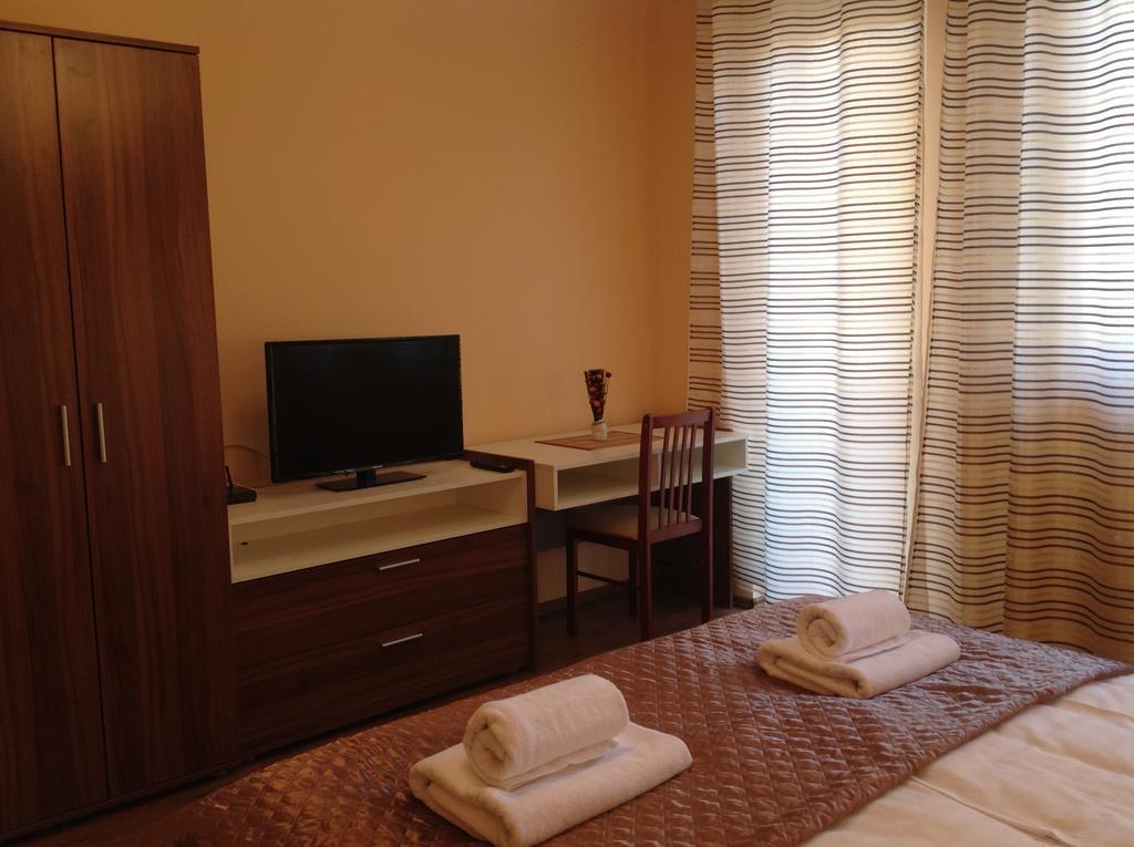 Hotel Attila Apartmanház Hévíz Habitación foto