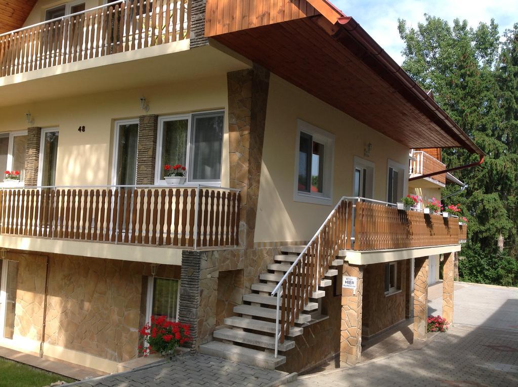 Hotel Attila Apartmanház Hévíz Exterior foto